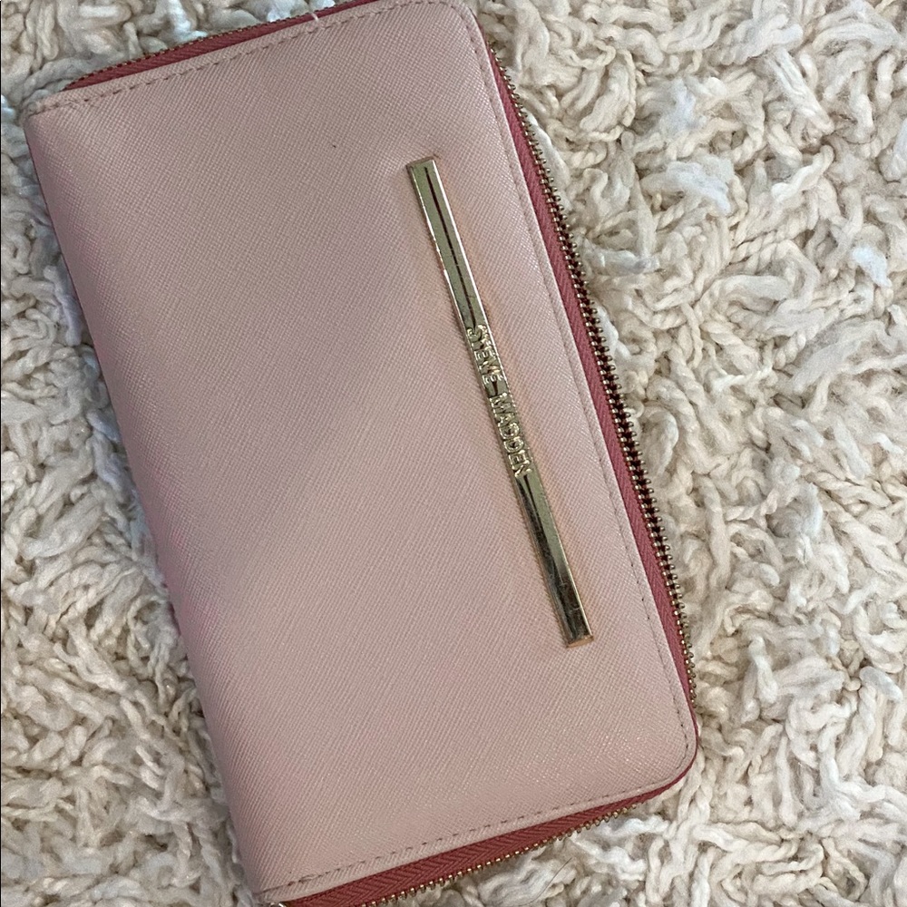 Steve Madden Wallet